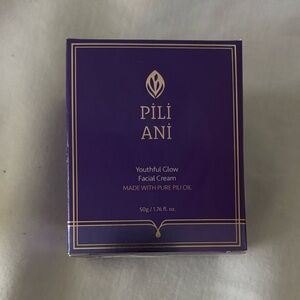 Pili Ani Youthful Glow Facial Cream Full Size 50G‎